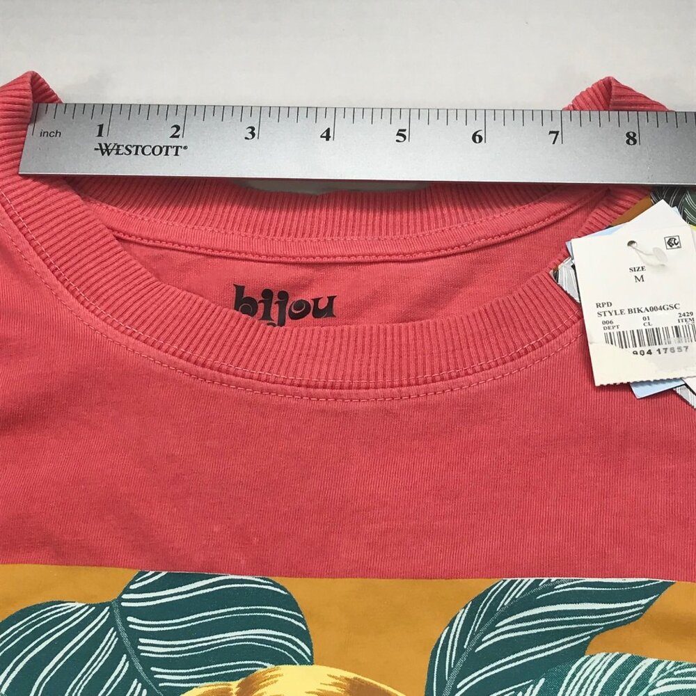 Mad Engine Women's Short Sleeve Bijou Karmen Graphic Tee Shirt Medium New - Picture 8 of 13